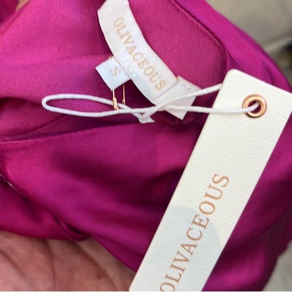 Olivaceous cut out magenta dress size small - Picture 2 of 2